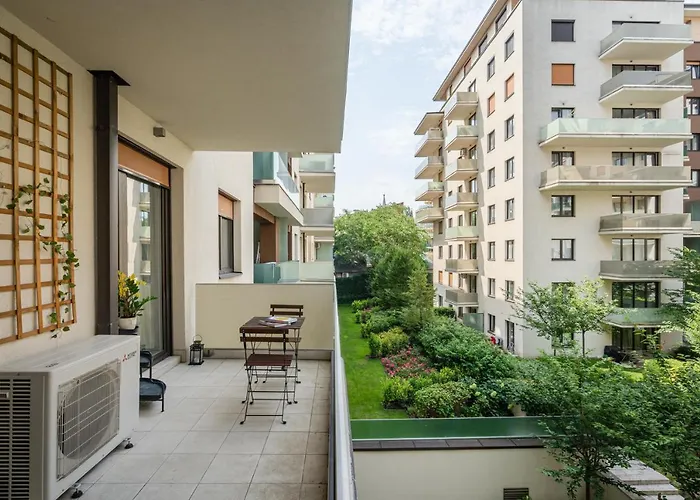 Russet Lodge Apartment