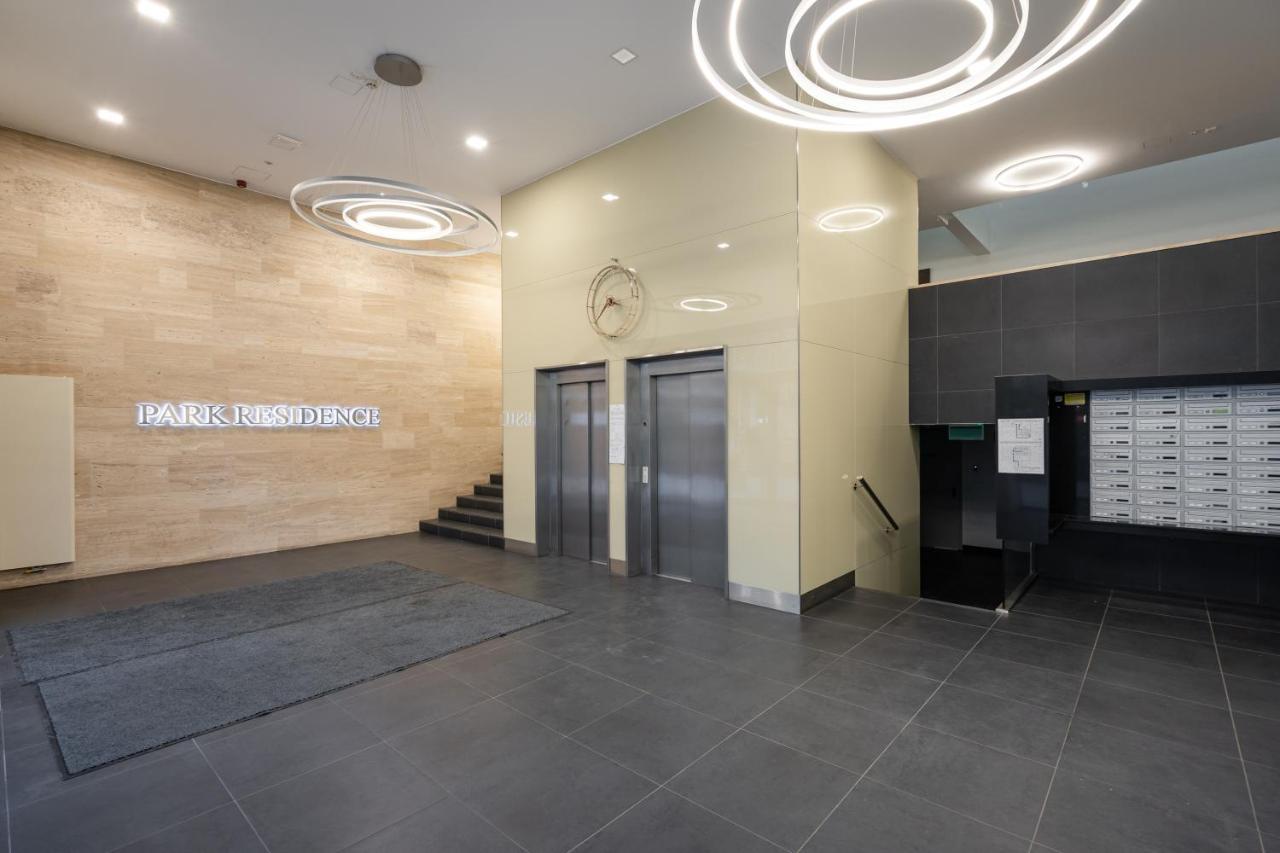 Russet Apartament